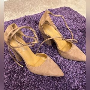 Closed toe heels suede size 36